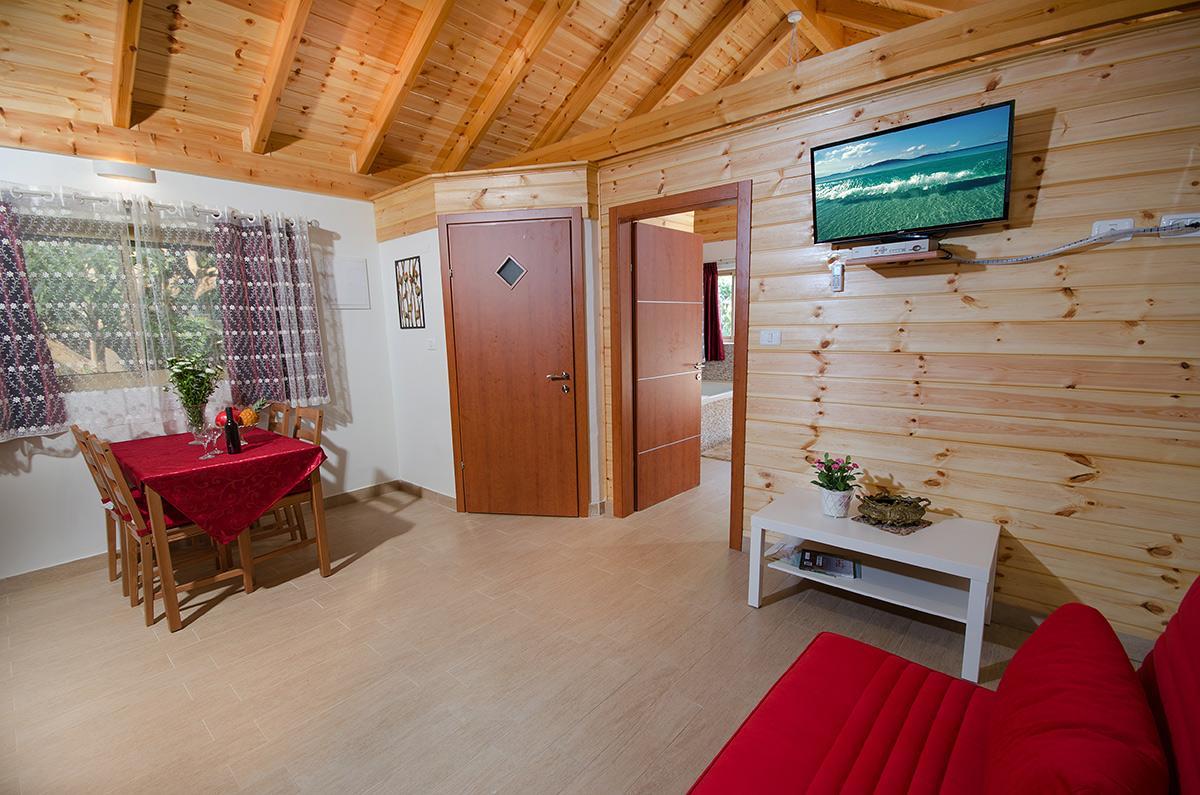 The Wooden Rose Cabins Bezet Екстер'єр фото